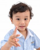 Anak laki-laki RICHLEY CLEVERICH SURYAJAYA