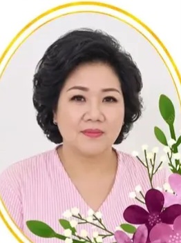IBU L.A. MUSTIKA FARIDA (TAN LAN HING)