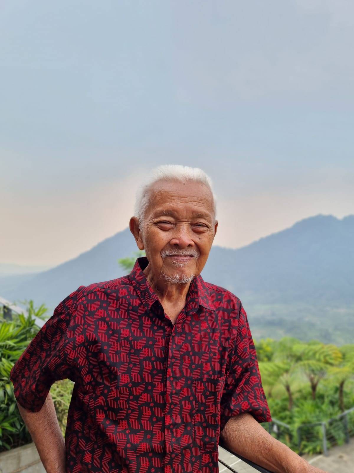 Tn. Tjan Seng Kwie