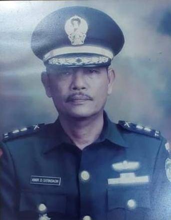 Letkol inf ( Purn ) Amir D. Sitindaon
