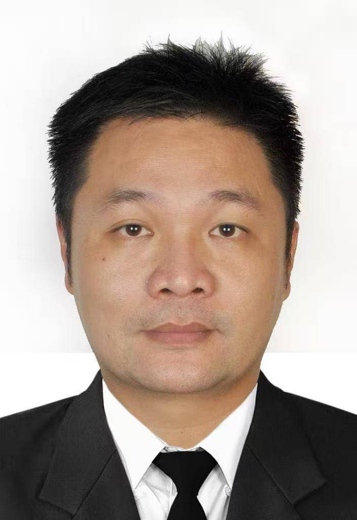 Iwansah Chandra ( Chen Huang )