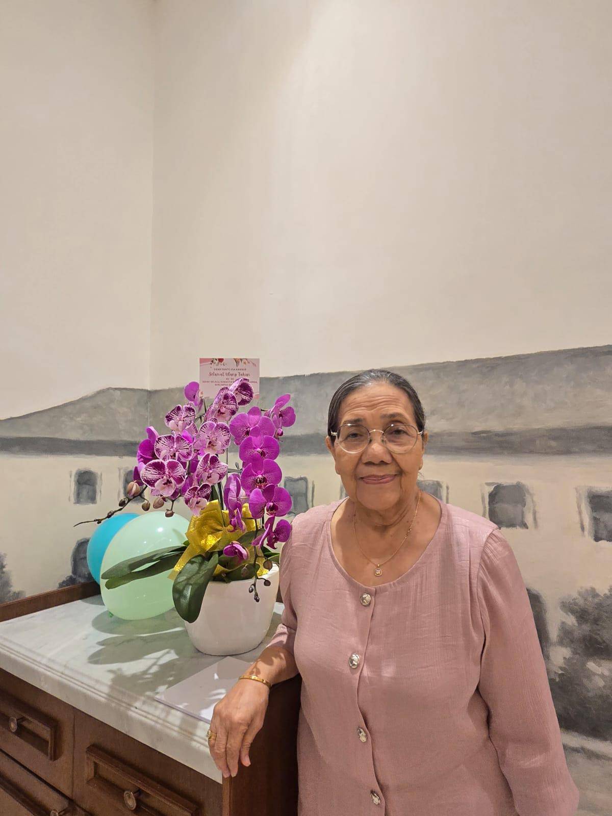 Ny. Ida Kanikir