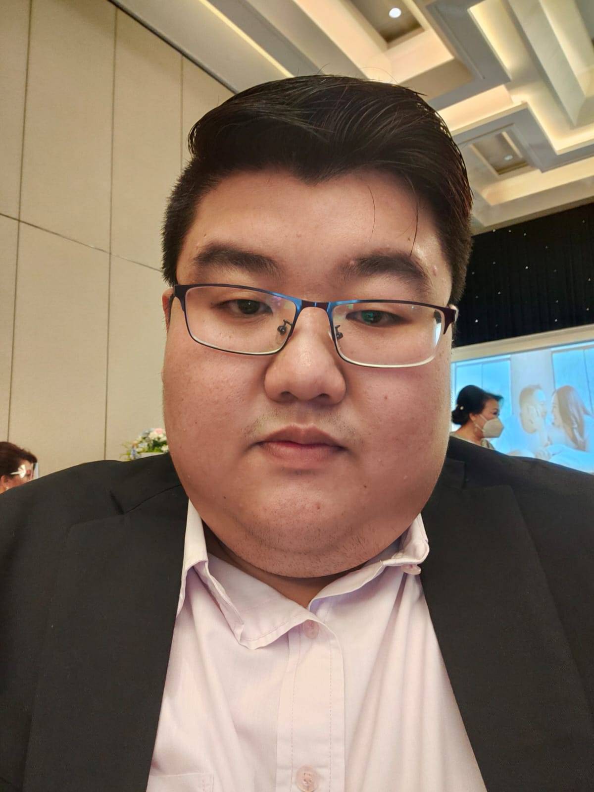 Tn. Yohan Kuncoro