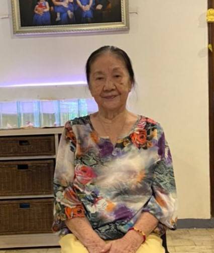 Almh. Ny. Lorianah (Lo Tjin Mei)