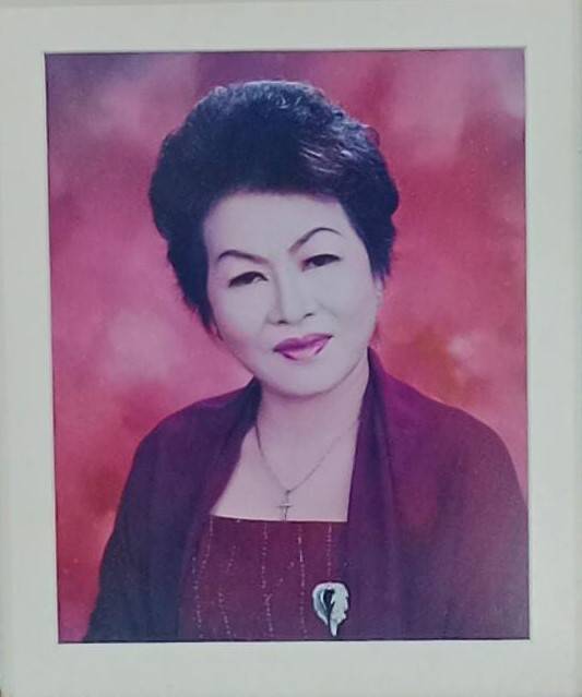 Ny. Elizabeth Lim Lian Nio Yeny
