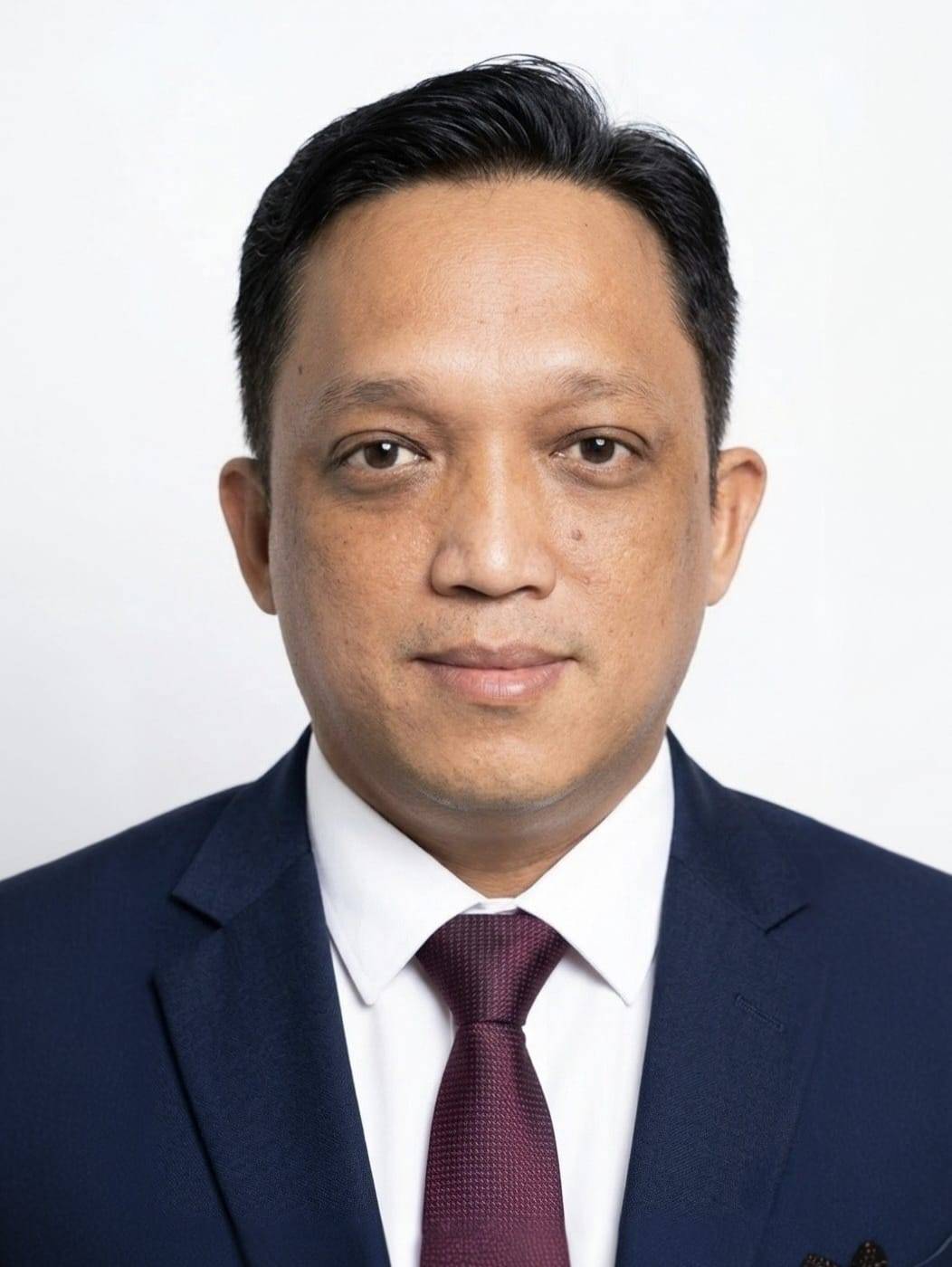 Tn. Hendra