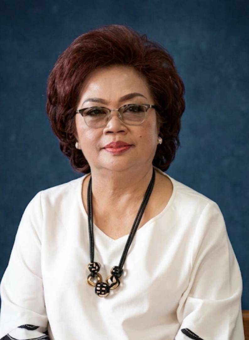 Rosita Deciree Charmaine Woimbon