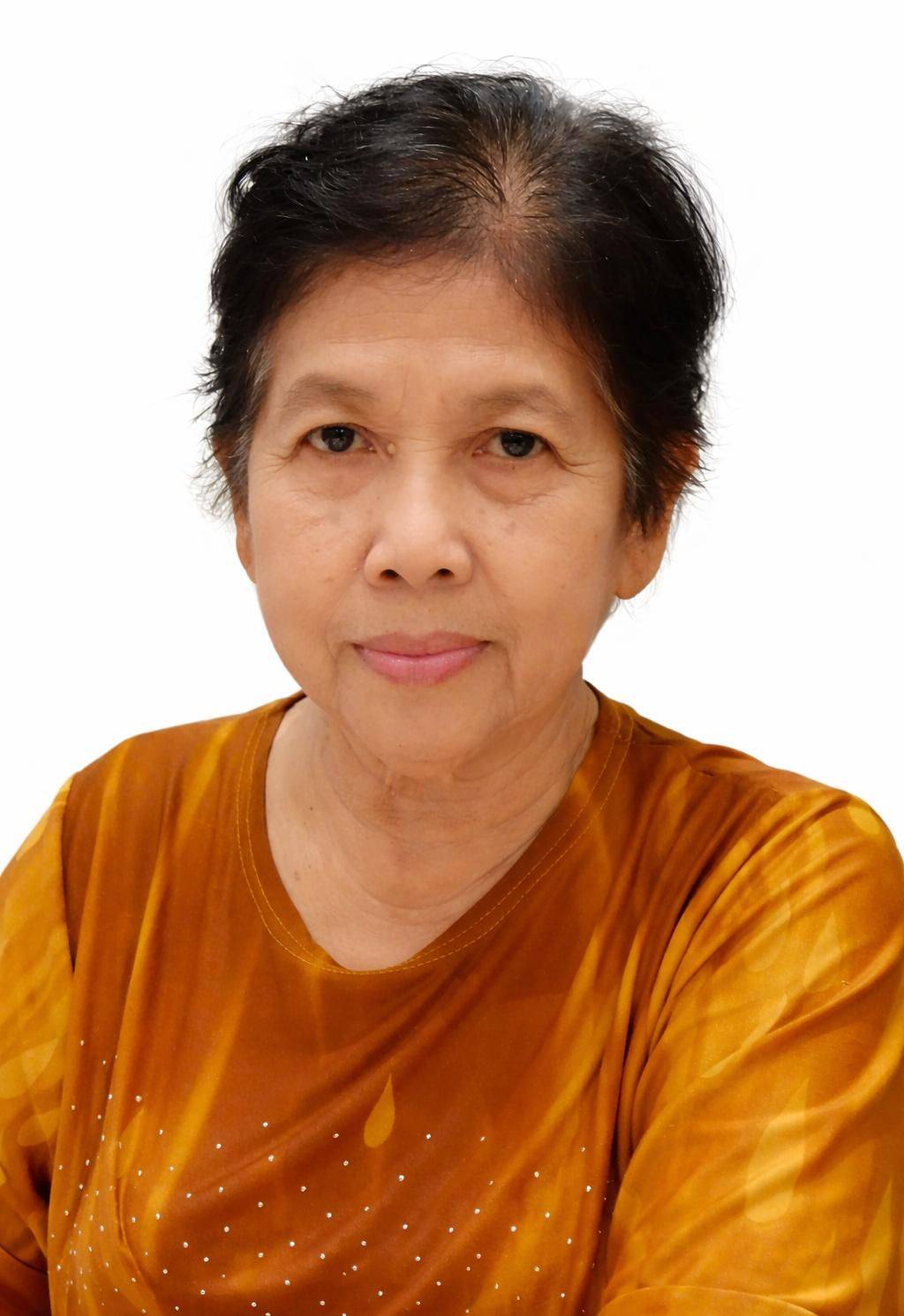 Auw Jang Yuni Wulandari (Auw Jang Hyek Djing)