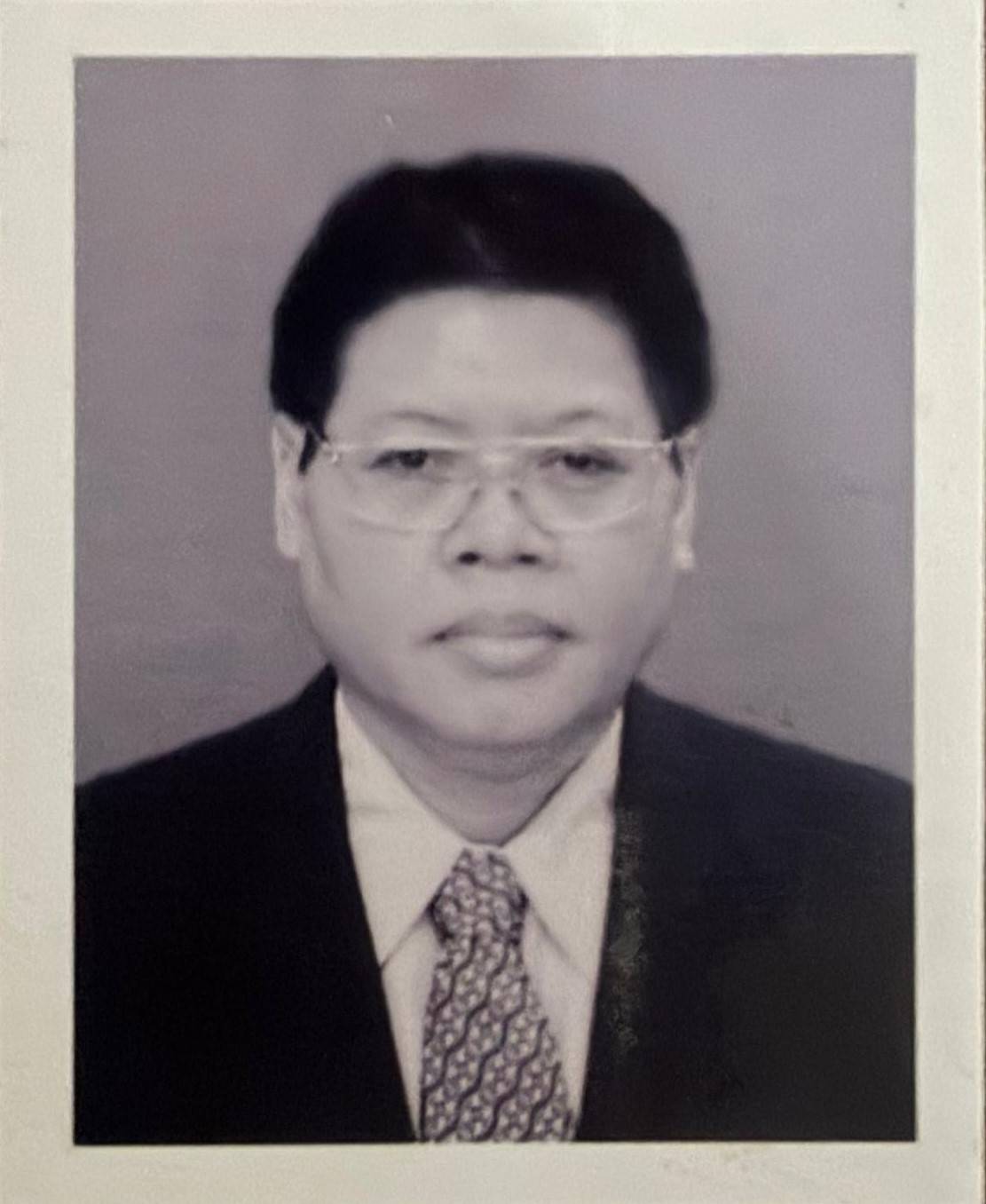 Tn. Bambang Tri Sutanto, SE