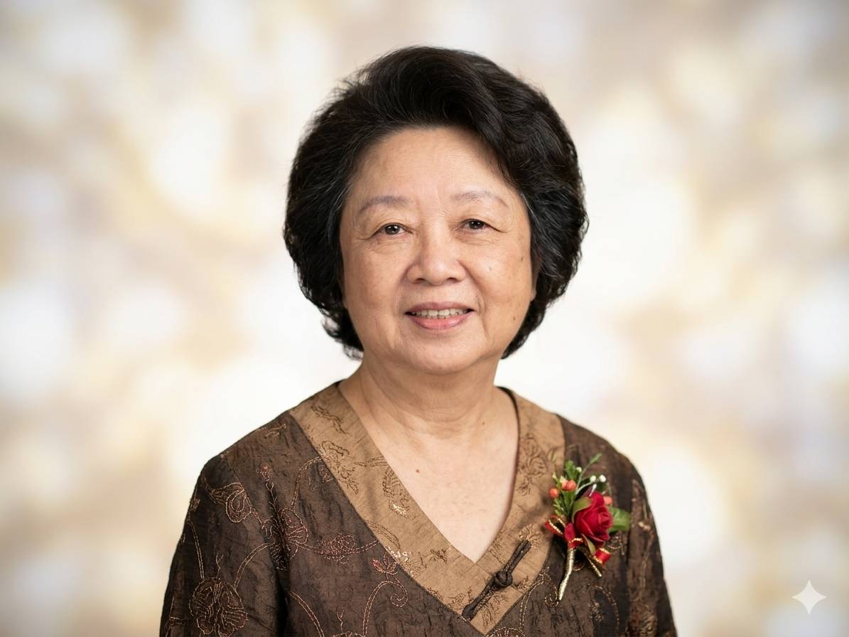 Ny. Weny Suliana Halim - Sutomo (Liem Wee Wen)