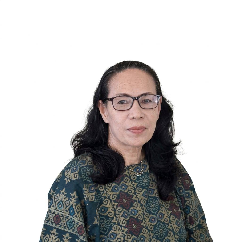 Ny. Tineke Anneke Rapar