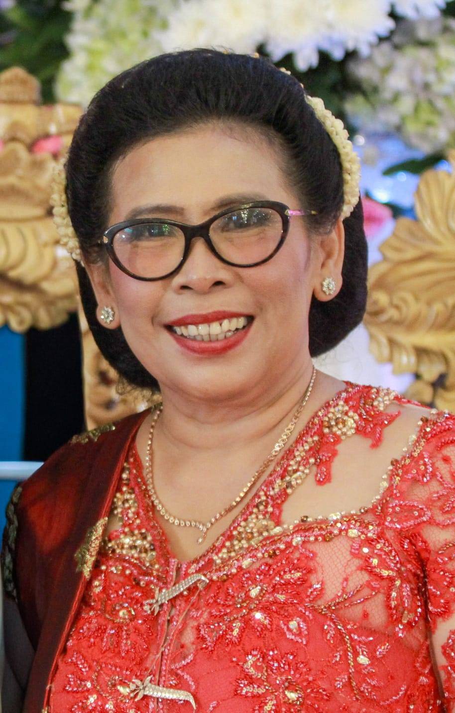 Ir. Dermawan br. Siagian (O. si Dzana boru)