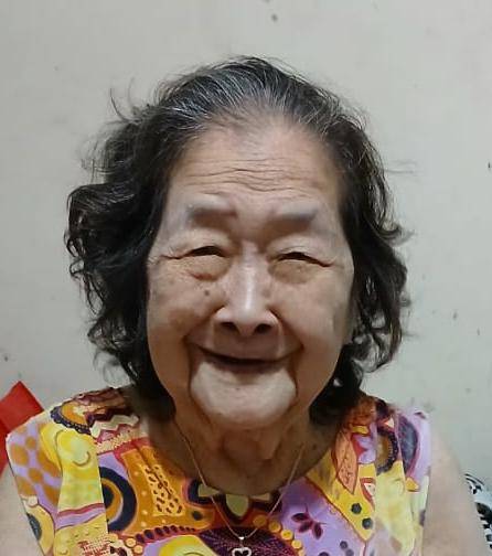 Ny. Maria Muljati (Usia 84 Tahun)