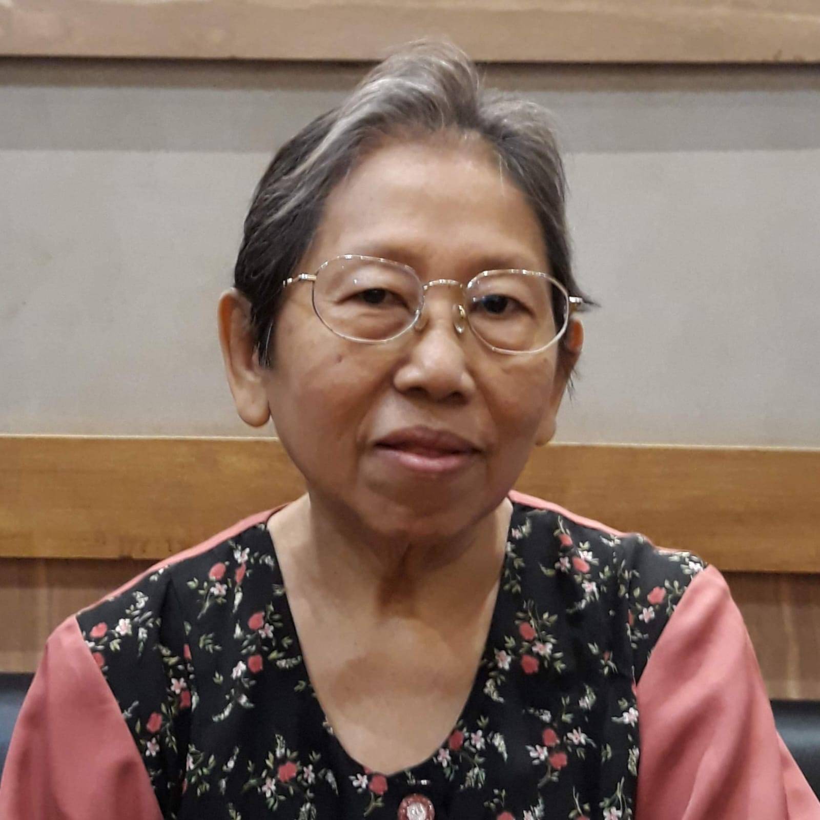 JULIA DIAN KRISTIANTI