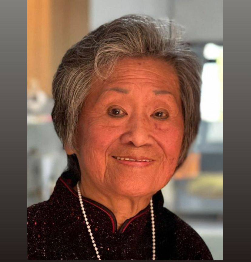 Ny. Elizabeth Lilis Tjendrawasih