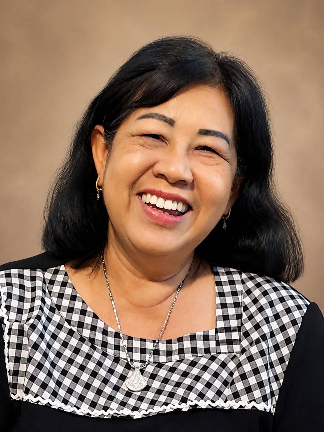 HARIJANTI  GUNAWAN (Tan Lie Hwa)