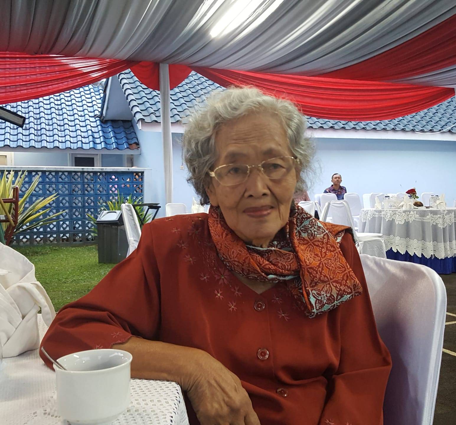 Ny. Maria Sukmarijah