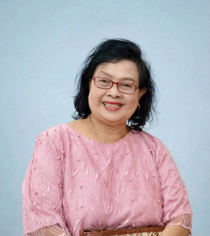 Ny. Ratna Fiantini