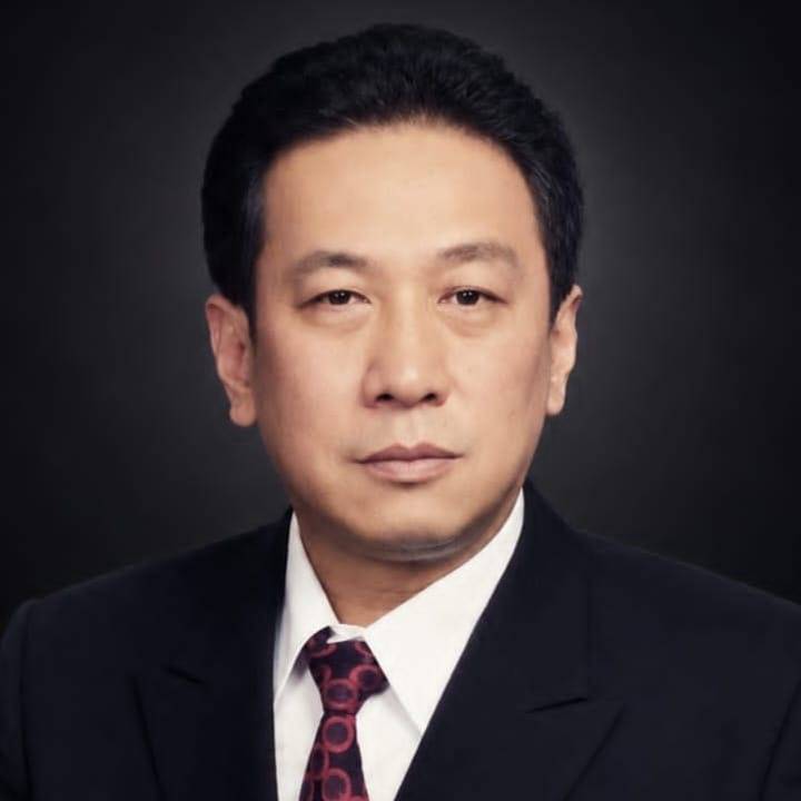 Tn. Lim Liong Tek ( Handoko Ruslim )