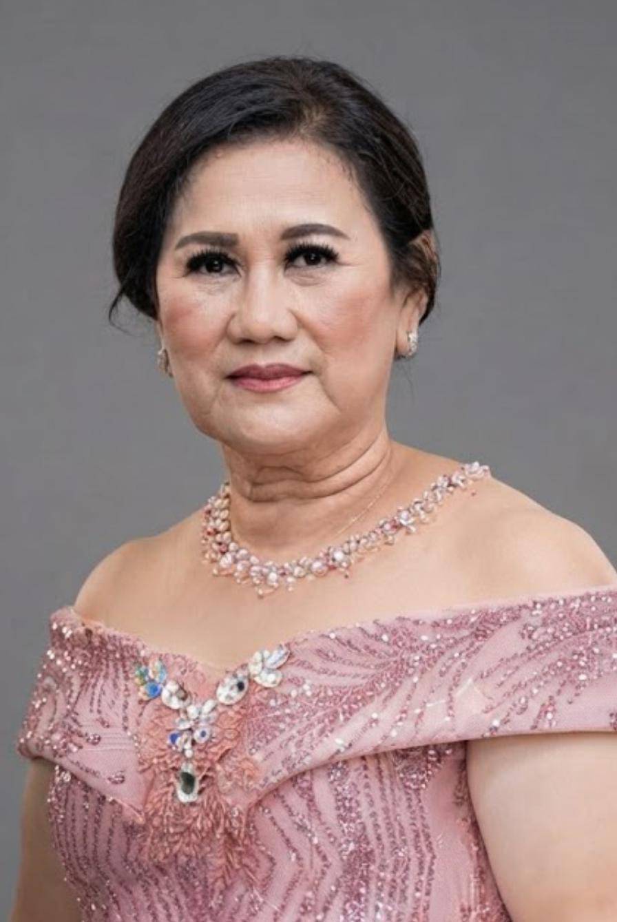 Laurentia Siti Muliani (Sie May Lian)