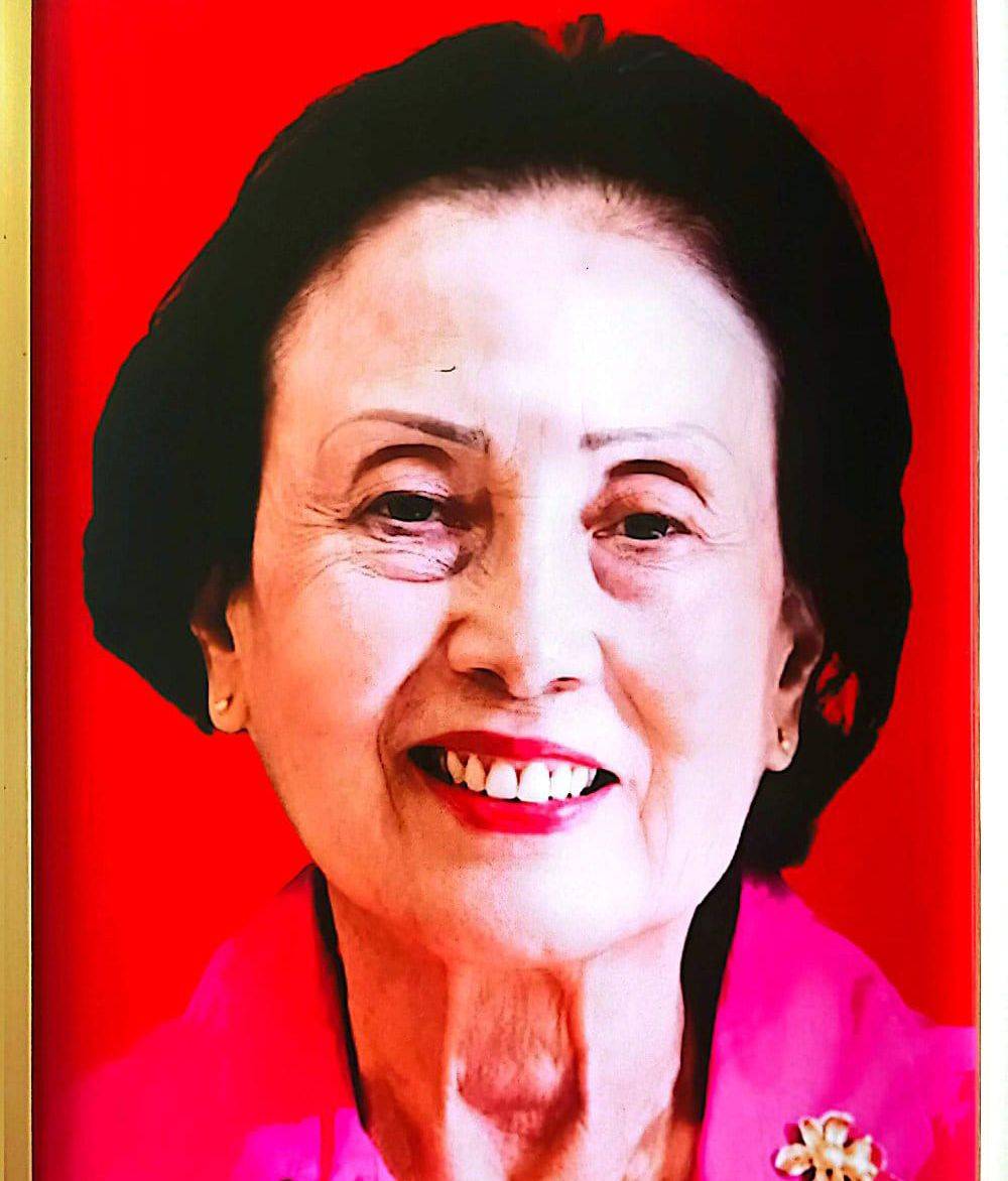 Ibu  LILIANA