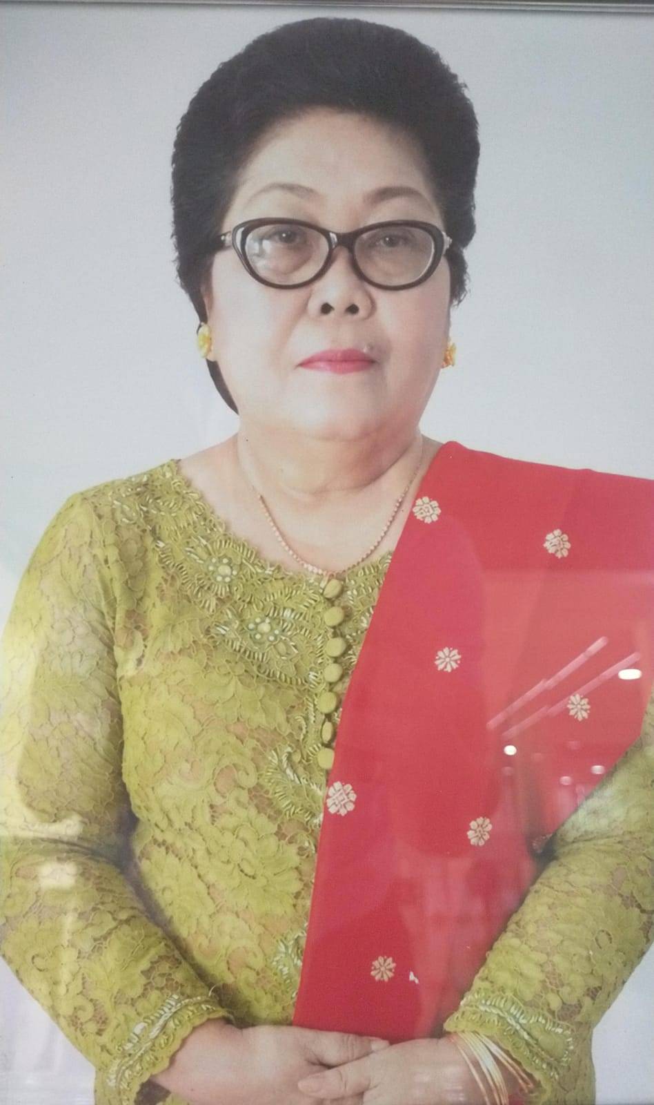 Ny. Siregar Sri Sumarti M Br. Hutapea
